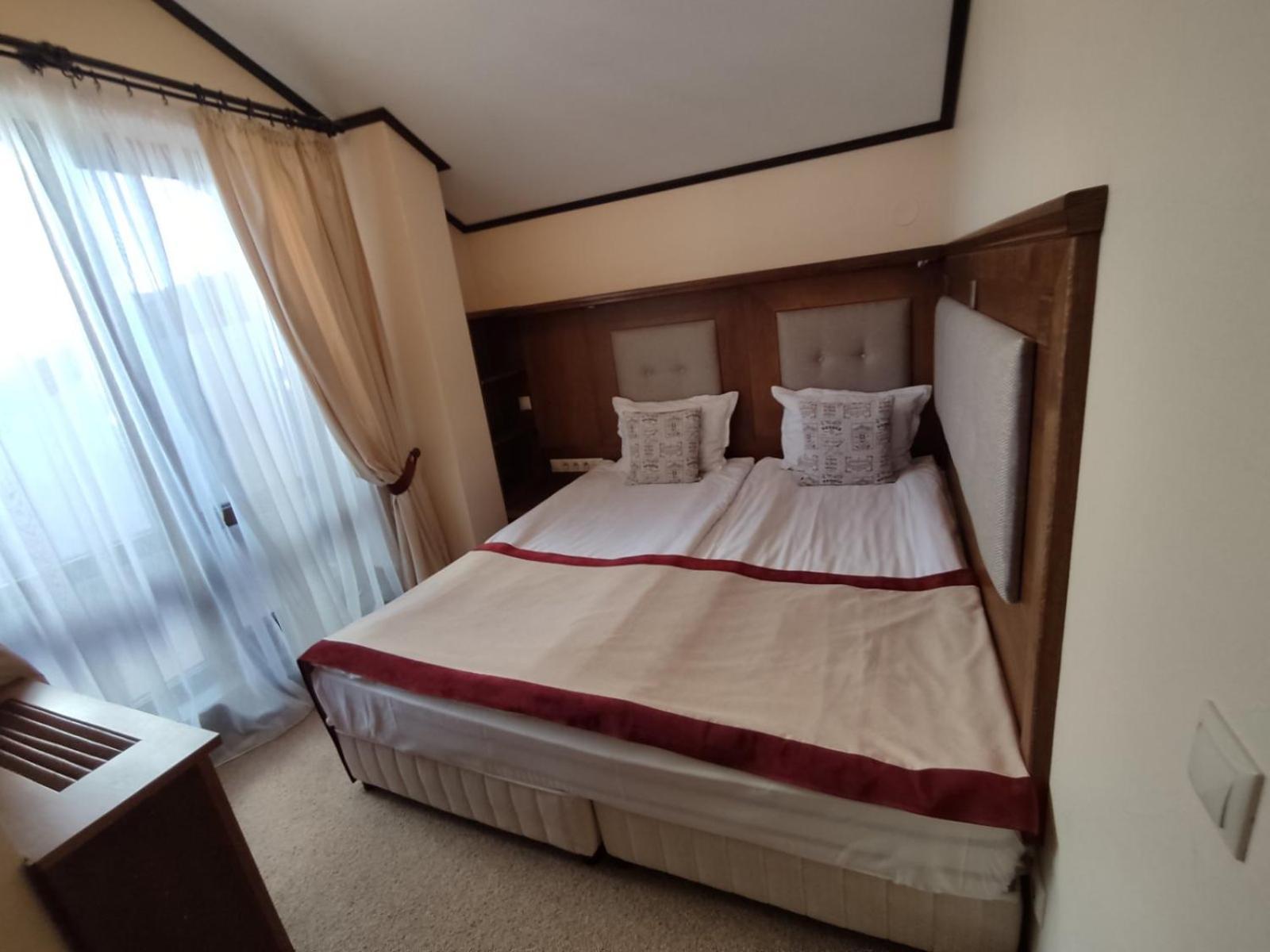 بانسكو 7 Pools Spa Boutique Hotel المظهر الخارجي الصورة